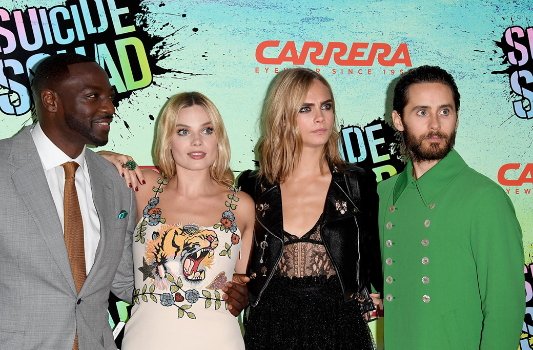 Adewale Akinnuoye-Agbaje, Margot Robbie, Cara Delevingne e Jared Leto