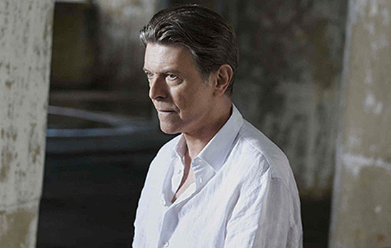 David Bowie, l’inedito “Sue (or in a season of crime)” nel greatest hits di novembre