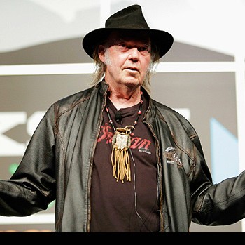 Neil Young cancella il live in Israele per ragioni di sicurezza