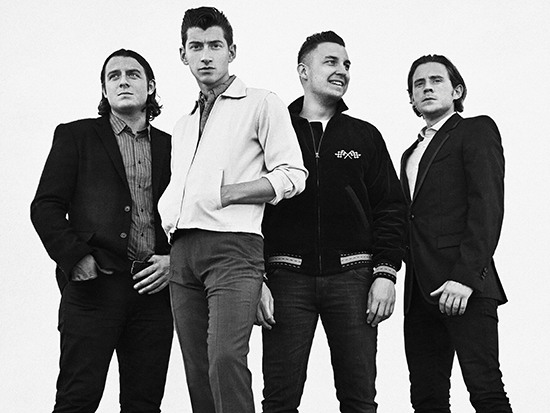 Ascolta gli Arctic Monkeys che cantano i Tame Impala!