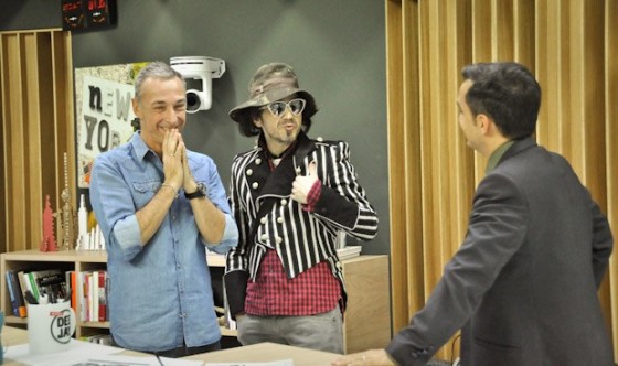 Morgan con Linus e Nicola Savino a "Deejay Chiama Italia" nel novembre 2012