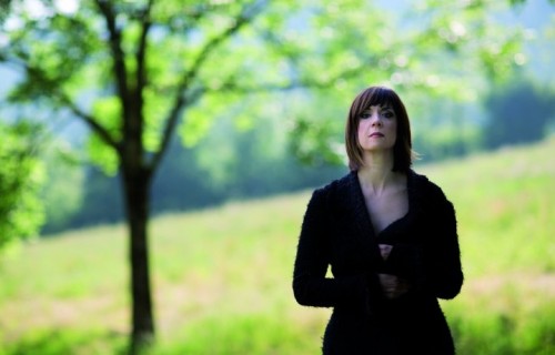 L'ultimo album di Cristina Donà si intitola "Così vicini"