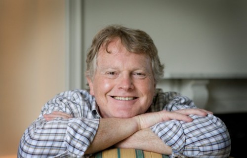 Michael Dobbs, politico conservatore e autore di "House of Cards". Qui sorride, ma non credetegli