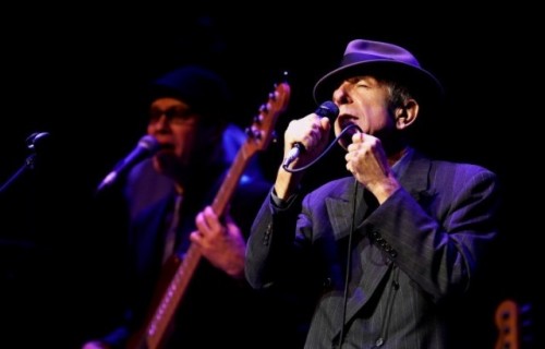 Leonard Cohen è nato nel 1934 a Montreal, in Canada