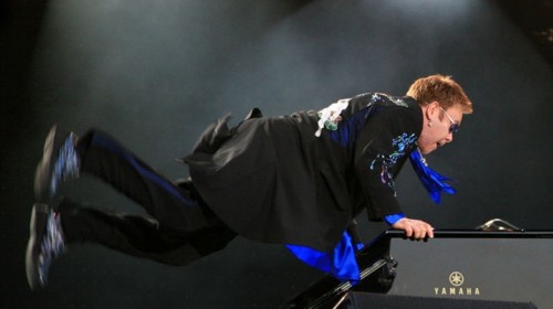 Elton John in concerto