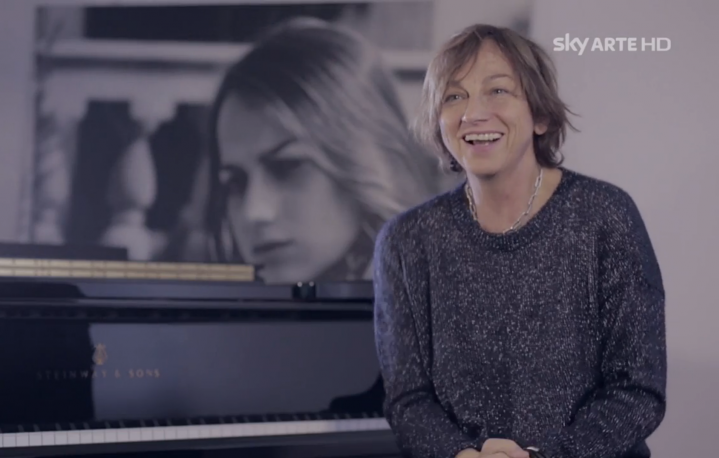 Gianna Nannini racconta i retroscena di "Hitalia" su Sky Arte | Rolling ...
