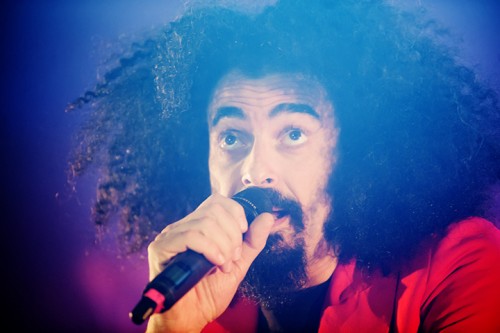 Caparezza è in tour con "Museica" il suo sesto album, il concerto è uno spettacolo