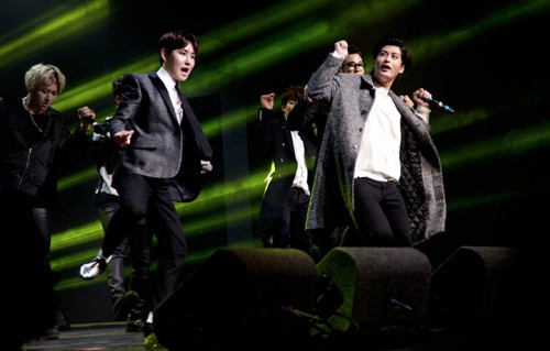 Le foto dei Block B al Fabrique di Milano