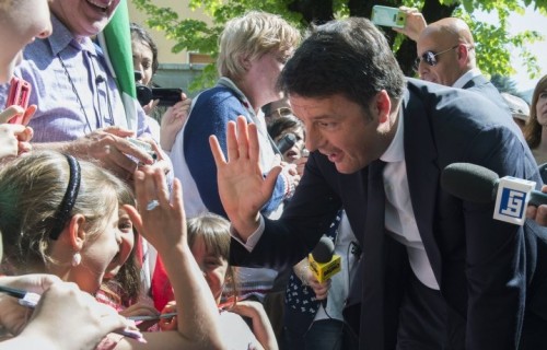 Il Presidente del Consiglio Matteo Renzi, 40 anni, al Sacrario dei caduti di Marzabotto (Bologna)