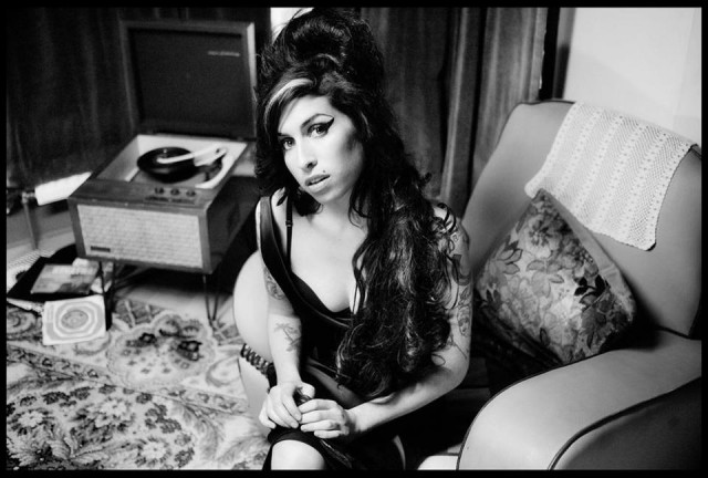 "Amy" uscirà nei cinema del Regno Unito il prossimo 3 luglio. Non si conosce ancora una data di uscita in Italia.