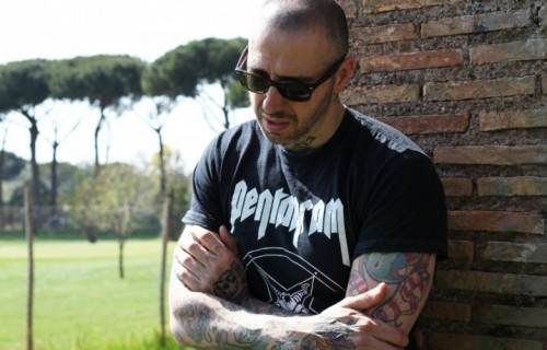 Un ritratto di Heinz di "Psycho Tattoo" a Roma - Foto di Marco Annunziata