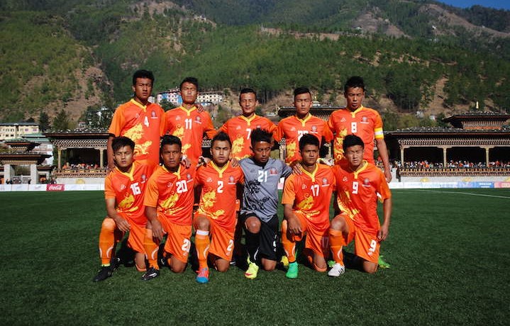 La formazione del Bhutan prima del match con lo Sri Lanka. Foto: James Montague