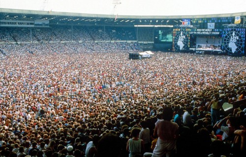 Lo stadio di Wembley durante il LIve Aid del 1985