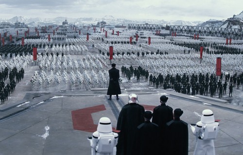 Una scena dal nuovo film "Star Wars: Il Risveglio della Forza"