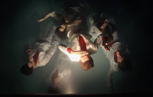 Una selezione di pezzi passati da Win Butler con la partecipazione di alcune percussioni