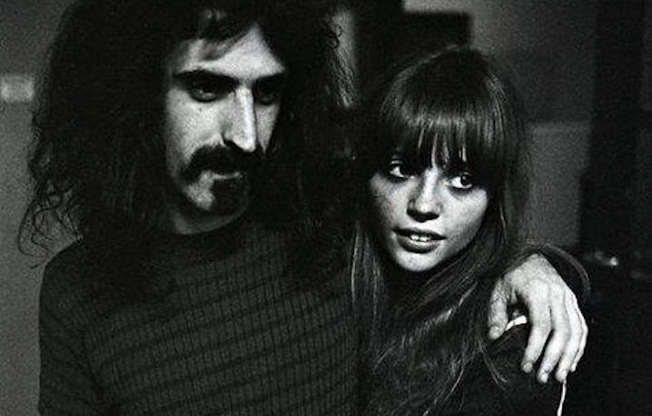 Zappa e Gail Zappa - Foto via Facebook
