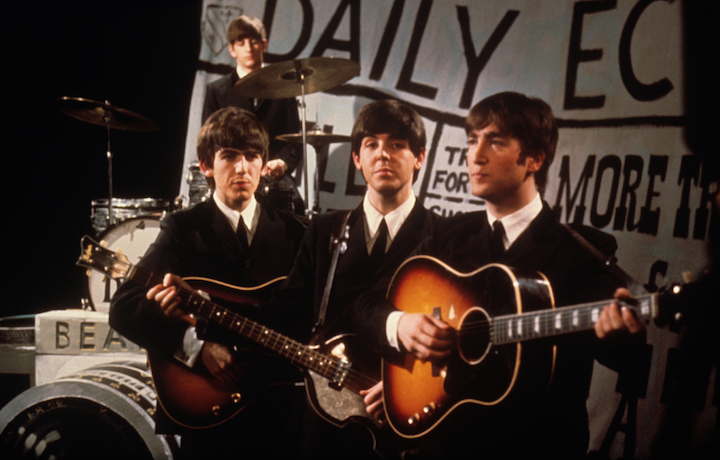 La Gibson acustica di Lennon è stata venduta per oltre due milioni di dollari. Foto: Julien's Live