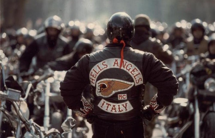 Hells Angels Motorcycle club festeggia i suoi primi 20 anni a Milano, Il 12 Dicembre presso l’Atahotel Quark