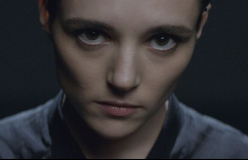 "Adore Life", il nuovo album delle Savages è in uscita il 22 gennaio