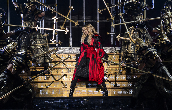 Madonna durante il suo Rebel Heart Tour