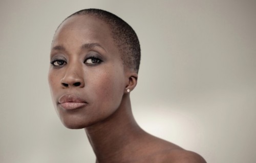 Rokia Traorè suonerà all'Auditorium Parco della Musica di Roma il 29 Febbraio