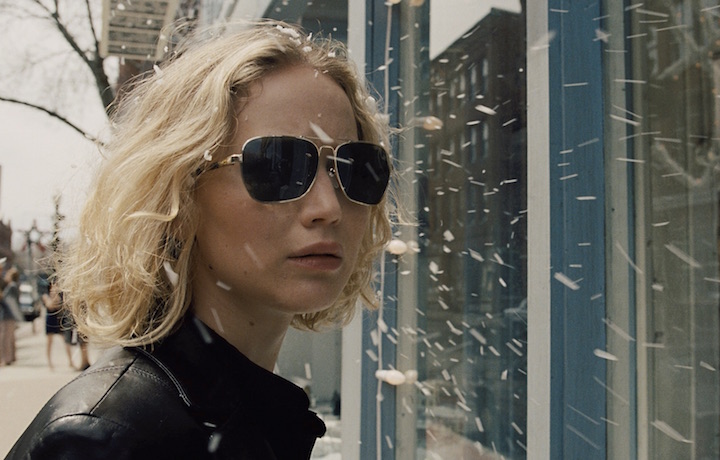 Jennifer Lawrence nel ruolo di Joy Mangano in "Joy"