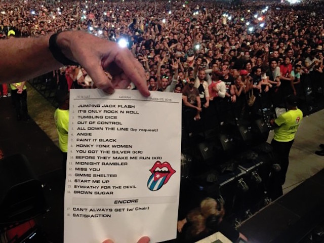 La setlist del concerto dei Rolling Stones a Cuba, con tanto di lingua a tema