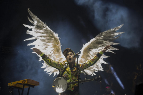 Sufjan Stevens al #Coachella, prima di spaccare il suo banjo sul palco. Foto di David Guttenfelder