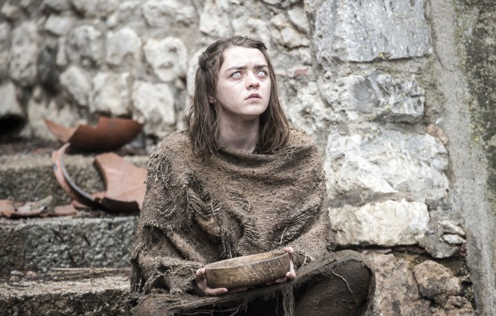 Arya Stark in un frame della prima puntata della sesta stagione di Game of Thrones, intitolata "The Red Woman"