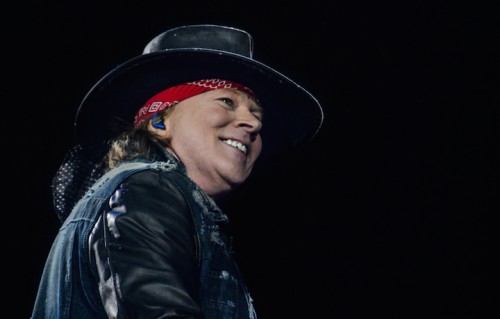 Axl Rose durante la data a Berna con gli AC/DC. Foto: Michele Aldeghi