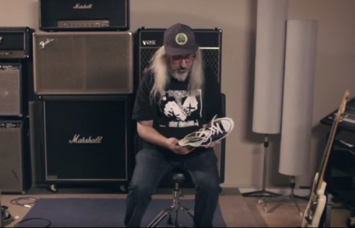 J Mascis dei Dinosaur Jr. presenta le nuove Converse All Wah