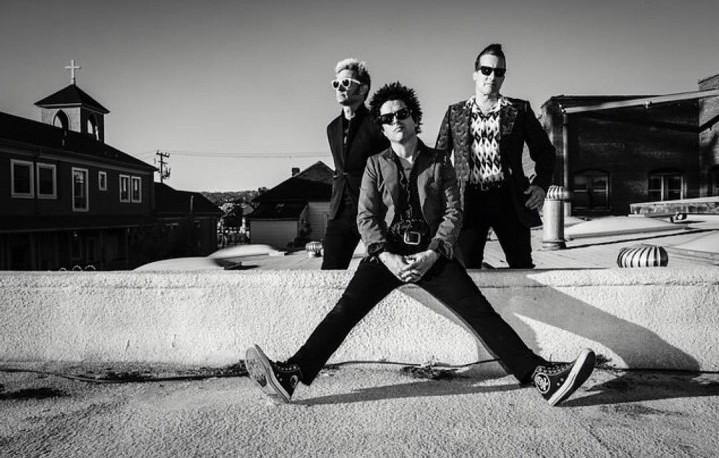 I Green Day sono Billie Joe Armstrong, Mike Dirnt e Tré Cool - Foto via Facebook