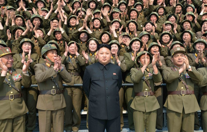 Kim Jong-un inaugura un festival di danza per celebrare il lancio di un missile