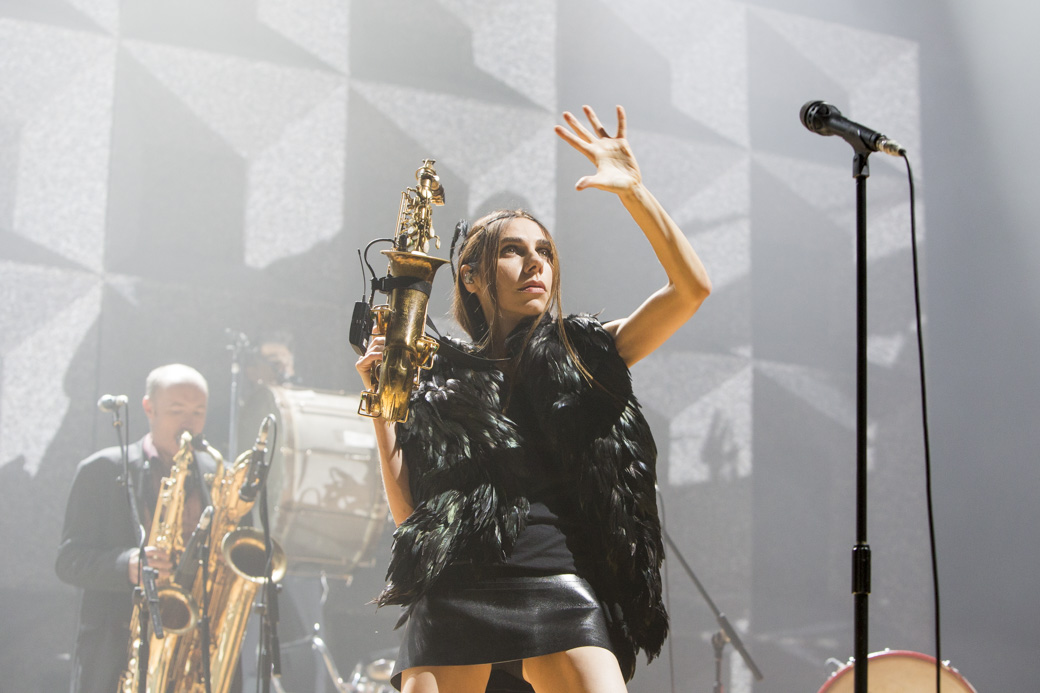 Pj Harvey porta a Milano il suo ultimo album, un viaggio con attitudine