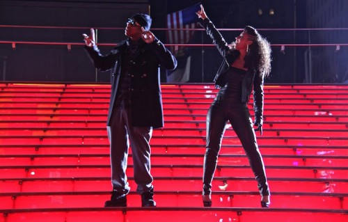 Jay-Z e Alicia Keys nel video di Empire State Of Mind