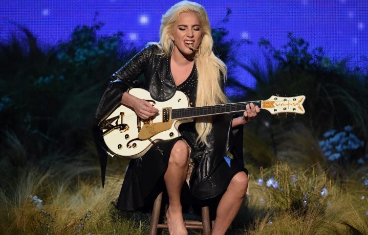 Lady Gaga agli AMAs 2016. Foto via sito ufficiale American Music Awards