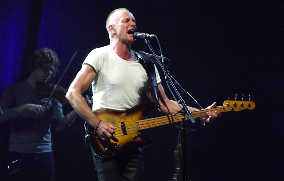 Sting ha suonato due cover di David Bowie