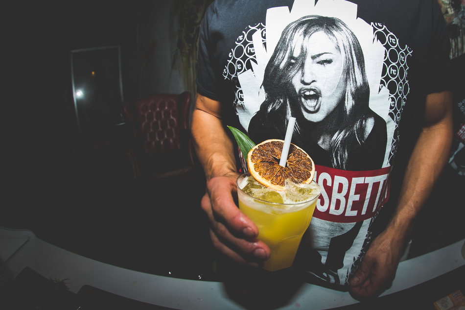 Le foto del Rebel Rave Party, ieri sera da Hard Candy Fitness Milano Rolling Stone Italia