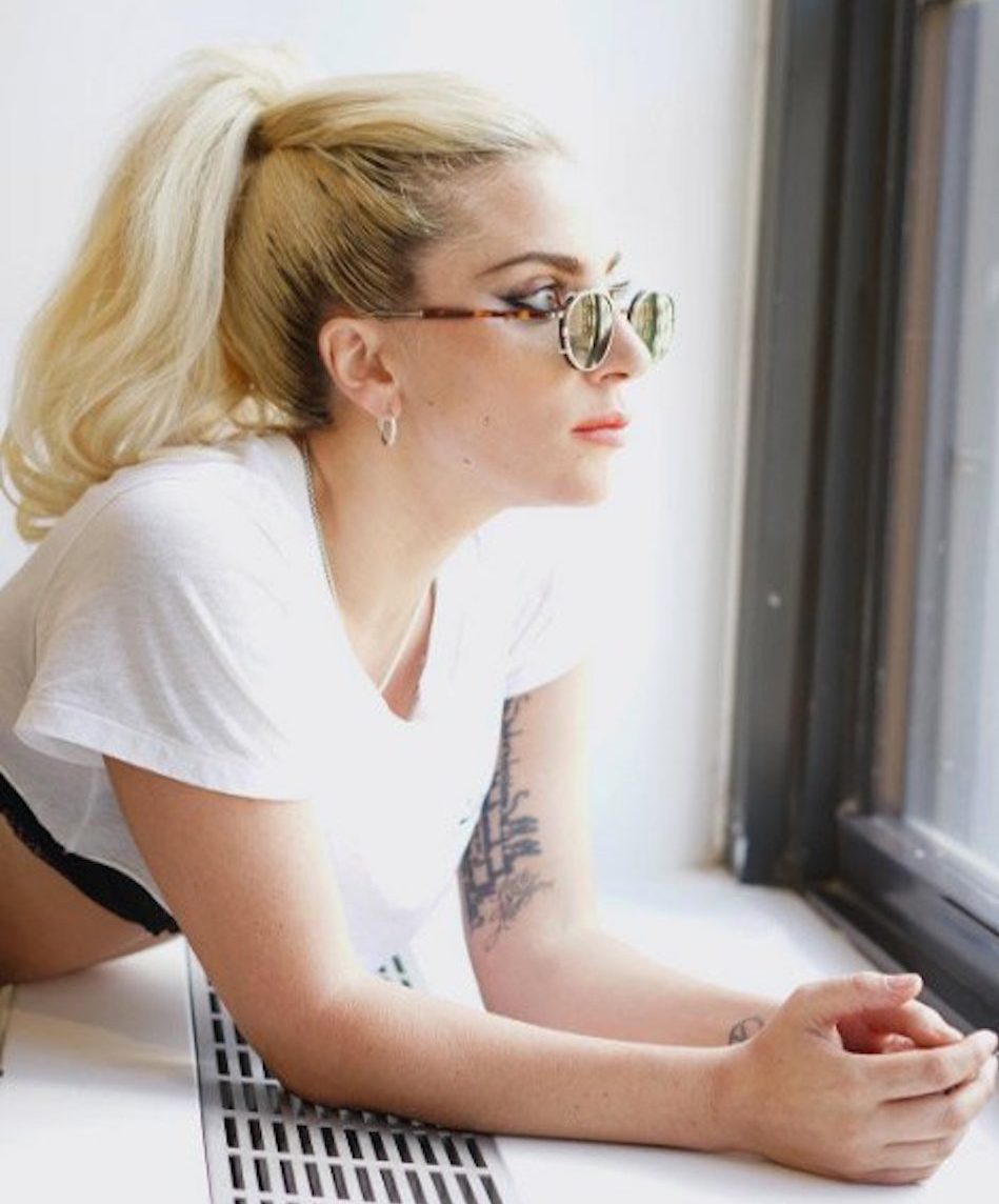 Lady Gaga adora il modello Vilda di Moscot