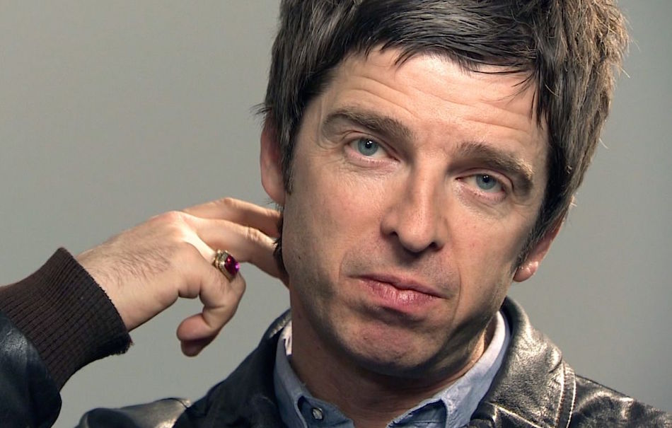 Noel Gallagher regala ‘Don’t Look Back in Anger’ ai famigliari delle vittime di Manchester