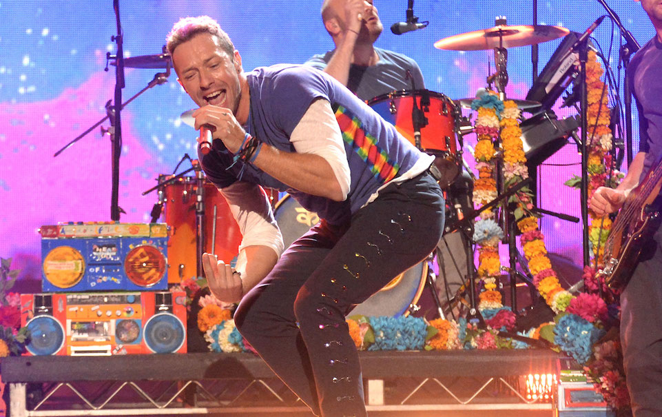 I Coldplay lanciano il nuovo EP ‘Kaleidoscope’ con l’ultimo singolo ‘Miracles’
