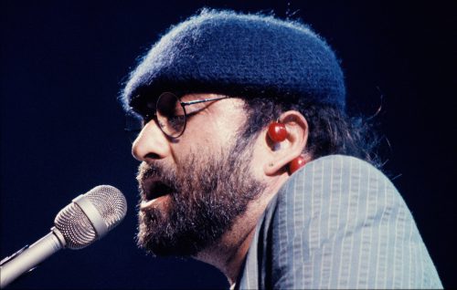 Consigli24  I 10 migliori album per celebrare gli 80 anni di Lucio Dalla