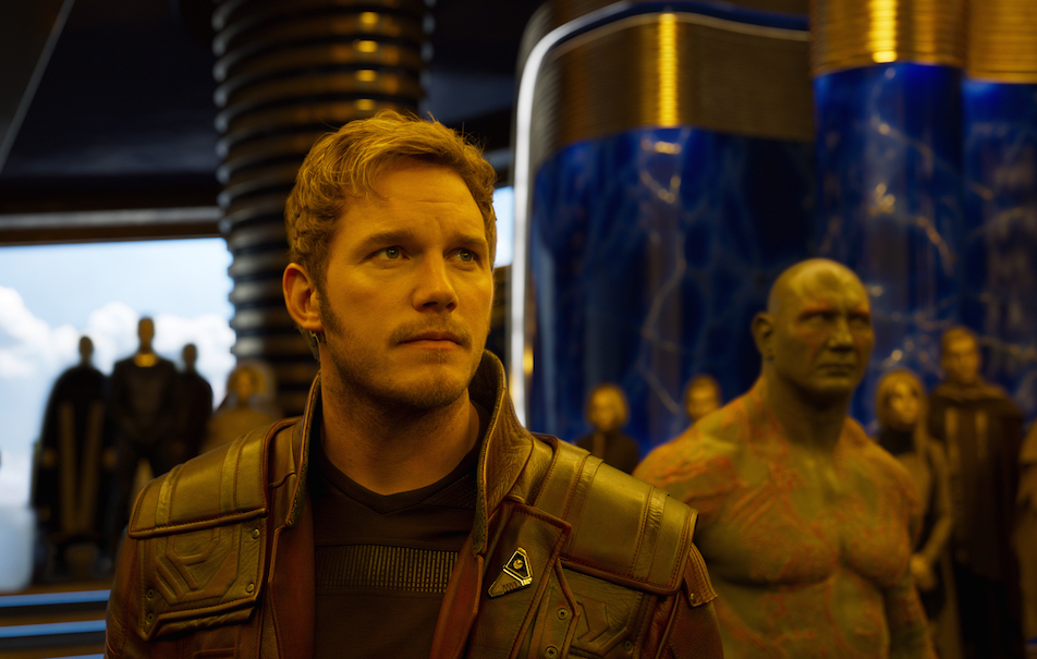 Star-Lord/Peter Quill (Chris Pratt) e Drax (Dave Bautista) in una scena di "Guardiani della Galassia vol.2" ©Marvel Studios 2017