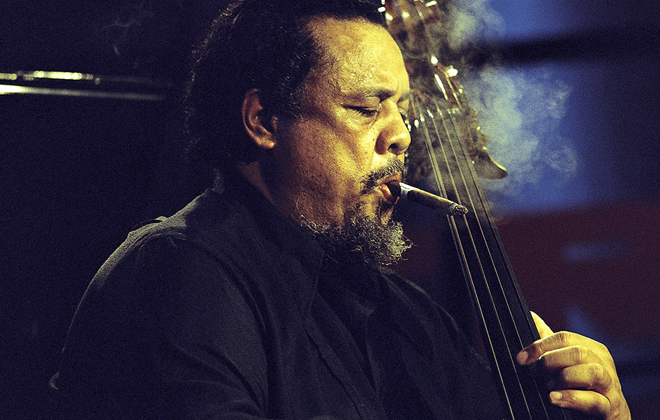 Cinque dischi per riscoprire Charles Mingus