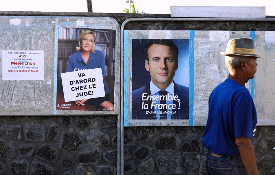 La Francia va al voto divisa