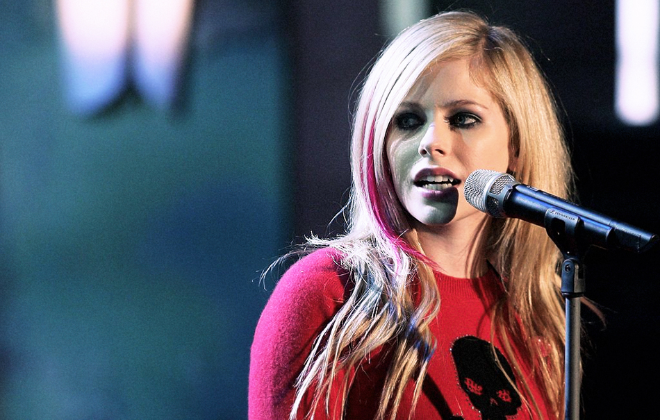 L’immortale bufala sulla morte di Avril Lavigne