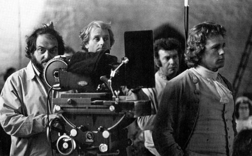 Stanle-Kubrick-backstage-barry-lyndon