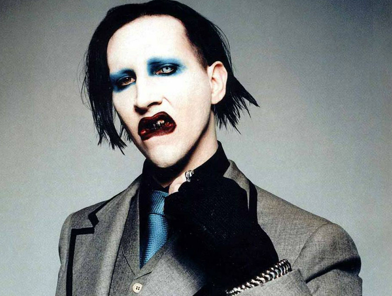 Marilyn Manson ha suonato quattro pezzi del nuovo album. Guarda il video