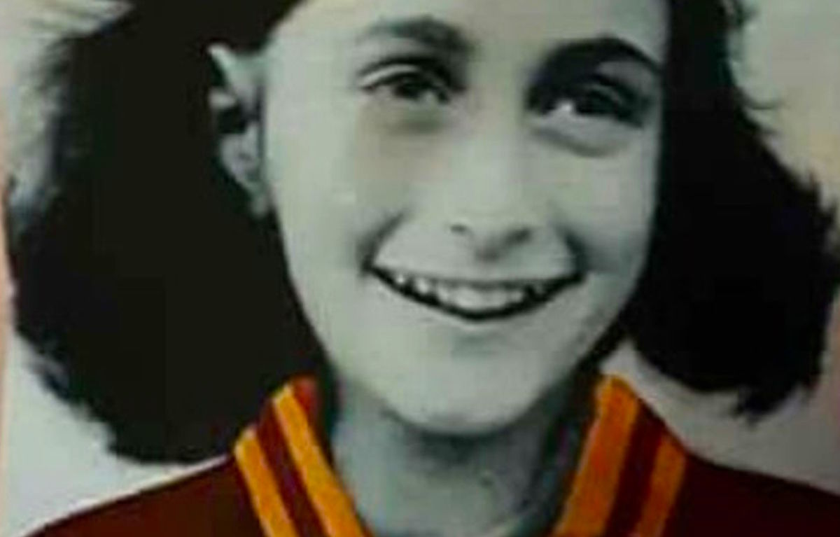 «Anna Frank? Credevo fosse la figlia di Fantozzi», la scusa dei tifosi laziali fa rabbrividire