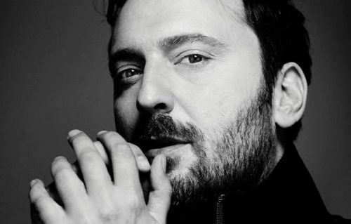 Cesare Cremonini torna dopo il suo ultimo album in studio, "Logico", del 2014